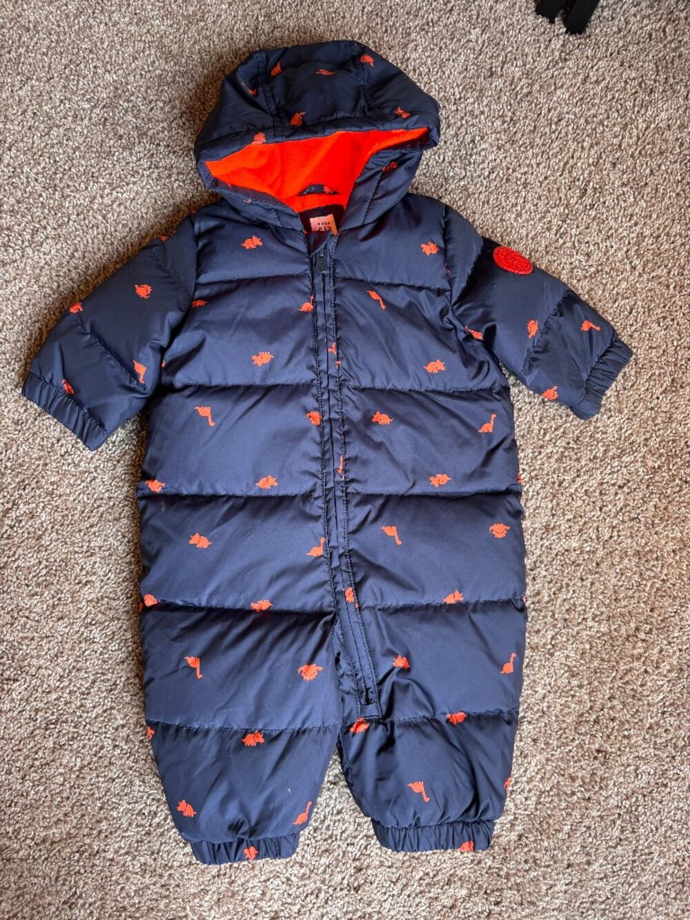 Baby GAP Infant Size 0-6mo Hooded Puffer One-Piece Snowsuit Puffer Dinosaurs